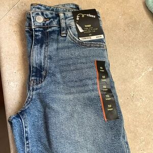 New size 10 Young Girls Baggy Jeans Size 10